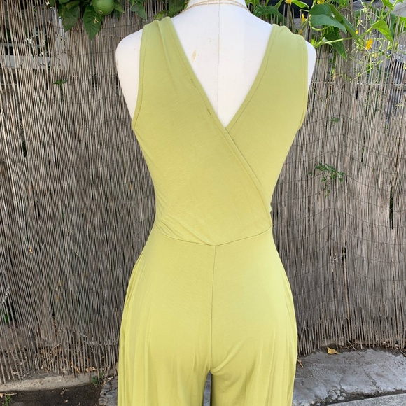 Jumpsuit - Picture 5 of 5